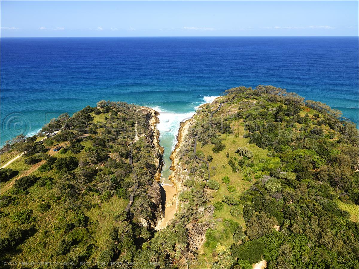 Peter Bellingham Photography North Gorge - North Stradbroke Island - QLD SQ (PBH4 00 19195)